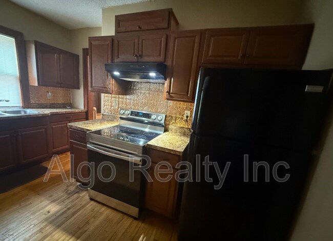 Foto del edificio - 2646 Dupont Ave N