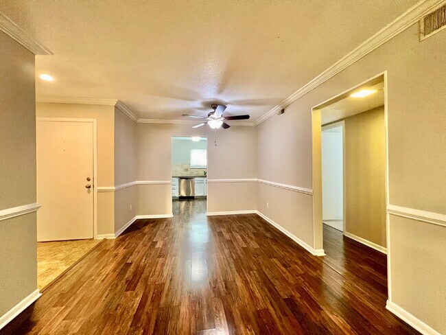 Foto del edificio - CONDO MINUTES FROM SouthParK!