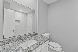 Building Photo - 20903 Union Park Dr