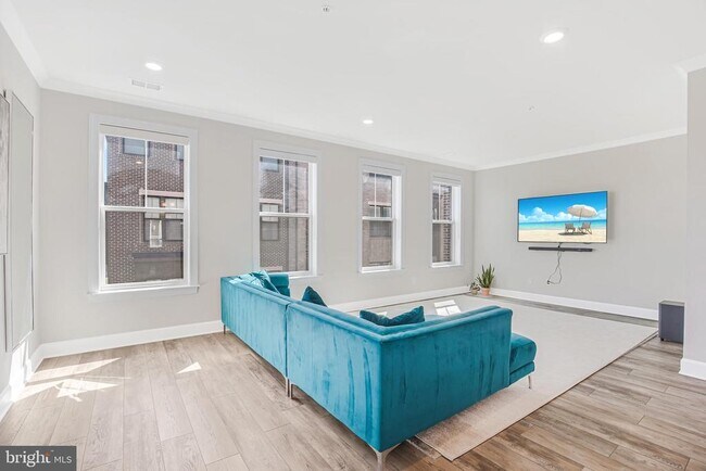 Foto del edificio - 20648 River Liffey Ter