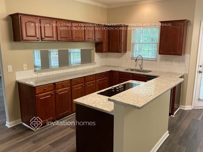 Building Photo - 5701 Clarks Fork Dr