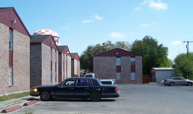 Building Photo - Vestal Apartments