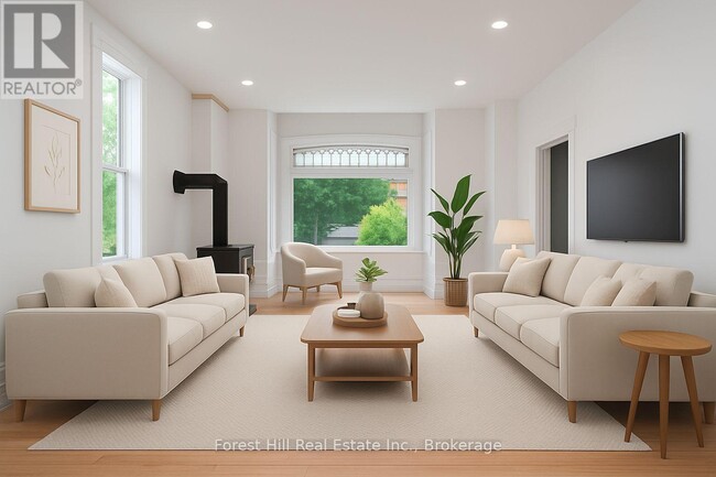 Building Photo - 62 Bruce St S