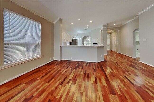 Foto del edificio - 7219 Bethany Bay Dr
