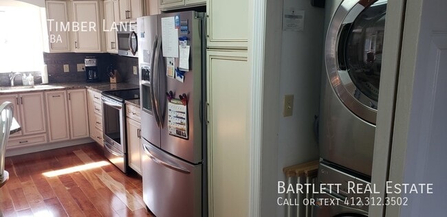 Foto del edificio - 805 Timber Ln