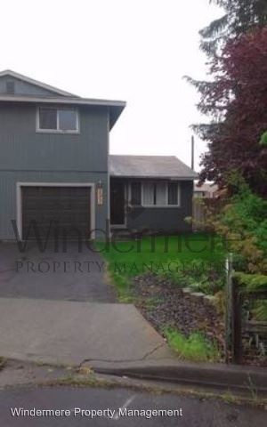 Primary Photo - 2 br, 1.5 bath House - 2027 Parish