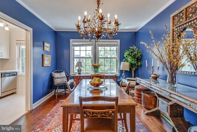Foto del edificio - 600 Bashford Ln