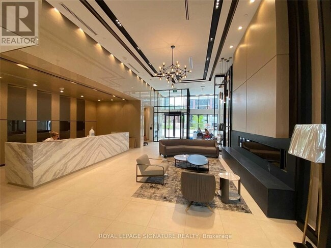 Building Photo - 1-501 Belsize Dr
