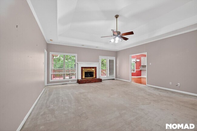 Foto del edificio - 1219 Loyola Dr