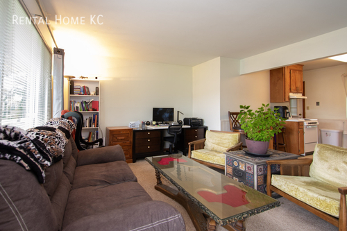 Foto del edificio - 2-bed 1-bath Raised Ranch duplex #8430