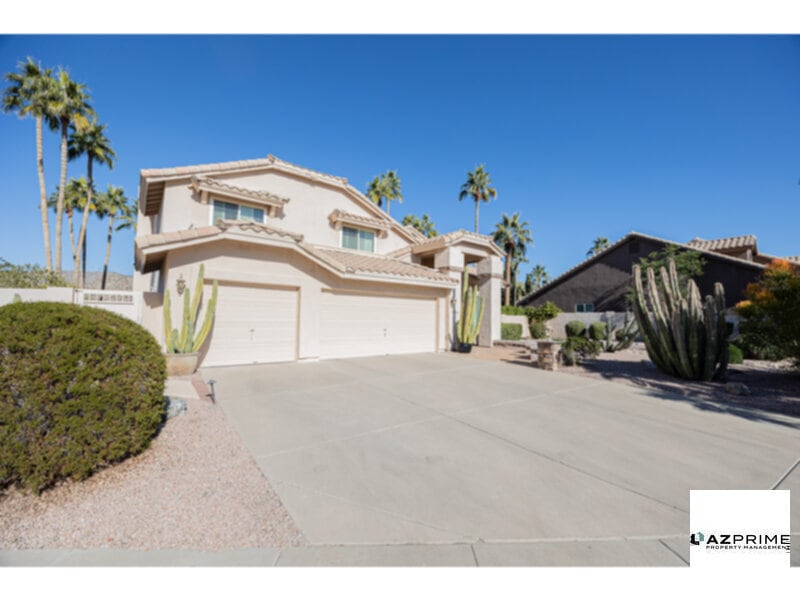 Foto principal - Discover your Dream Oasis in this 4/3 Phoenix Home, Nestled in the Exclusive Gated Shadow Rock golf