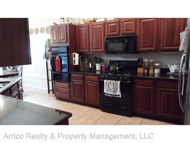 Building Photo - 10111 Somersby Dr