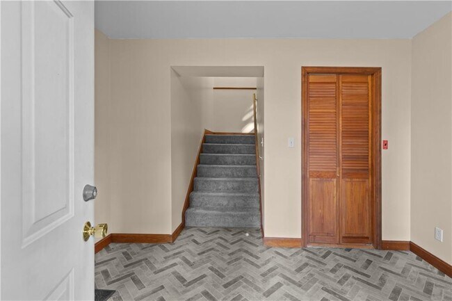 Foto del edificio - 5-25 Channing St