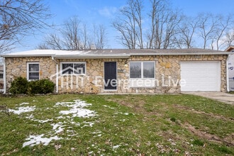 Building Photo - 8724 Montery Rd