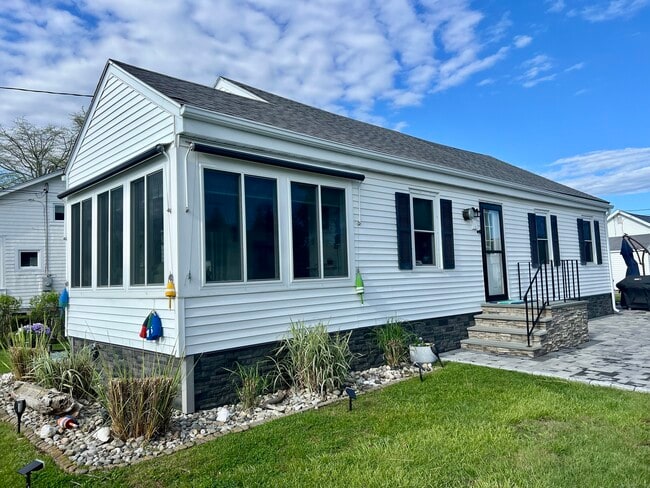 Foto del edificio - 116 Chalker Beach Rd