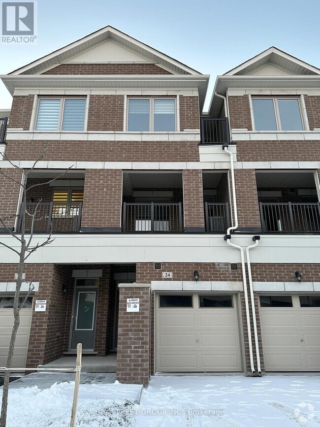 Building Photo - 24 Stoeber Ln