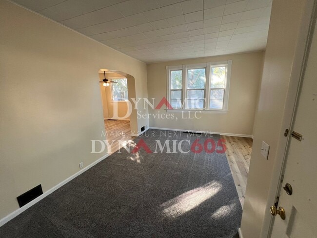 Foto del edificio - 517 W 9th St