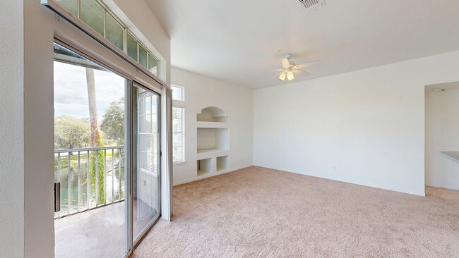Interior Photo - Arbors at Lee Vista