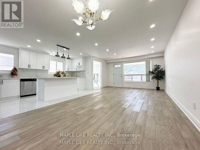 Building Photo - 55 James Gray Dr