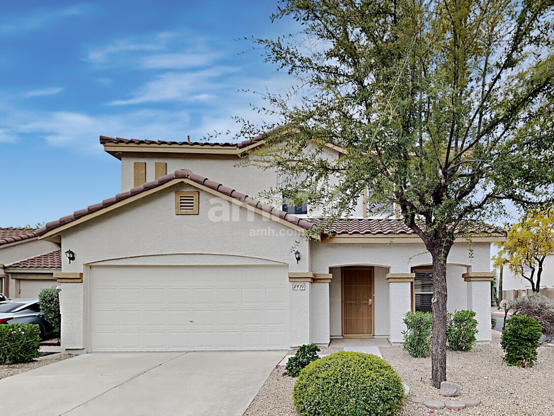 Primary Photo - 8971 E Arizona Park Place