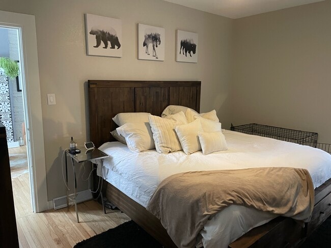 Foto del edificio - 2119 S Sherman St