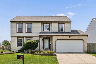 Building Photo - 4611 Thornoak Dr