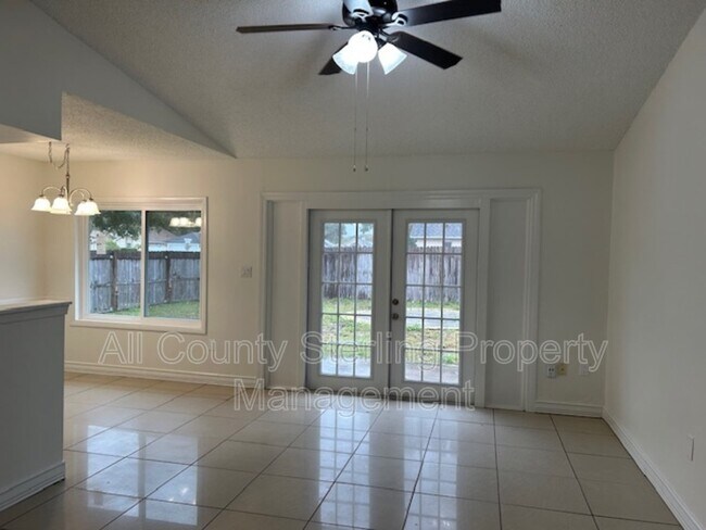 Foto del edificio - 103 Rabun Ct