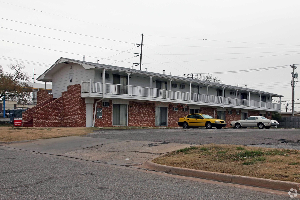 Primary Photo - Grant Apartments