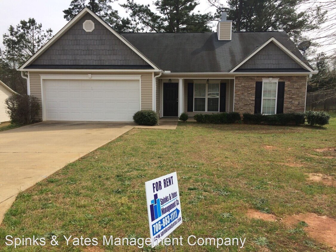 Foto principal - 3 br, 2 bath House - 250 S. Page St.