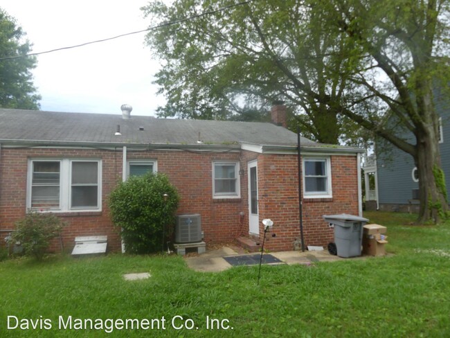 Building Photo - 2 br, 1 bath House - 109 East Sherwood Avenue