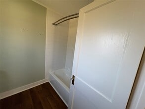 Building Photo - 510 Hicks St