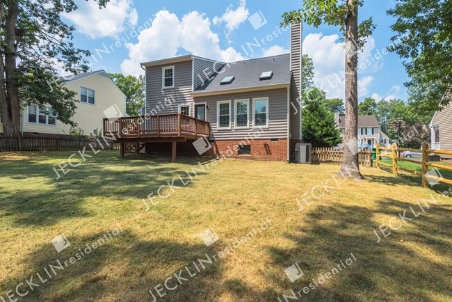 Foto del edificio - 2329 Horsley Dr