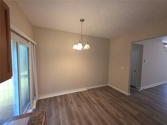 Foto del edificio - 3856 Shenfield Dr