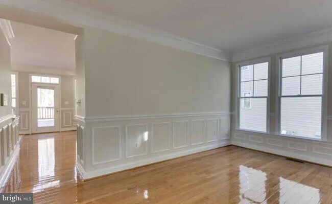 Foto del edificio - 5634 Tower Hill Cir