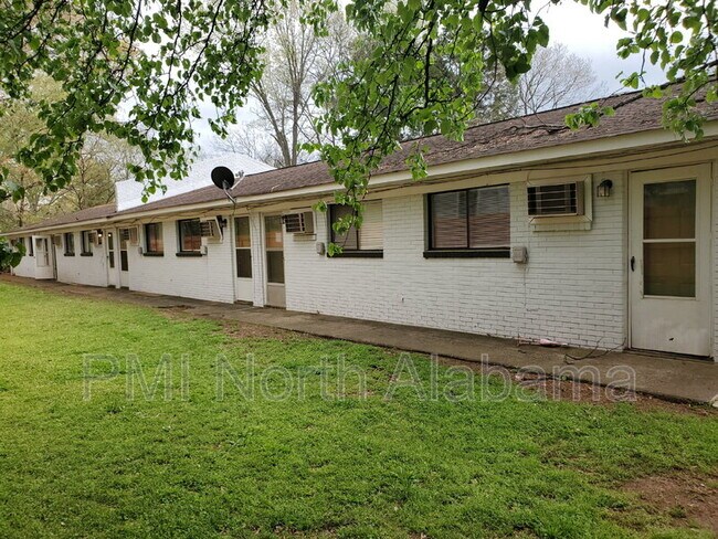 Building Photo - 3815 Mc Vay St SW