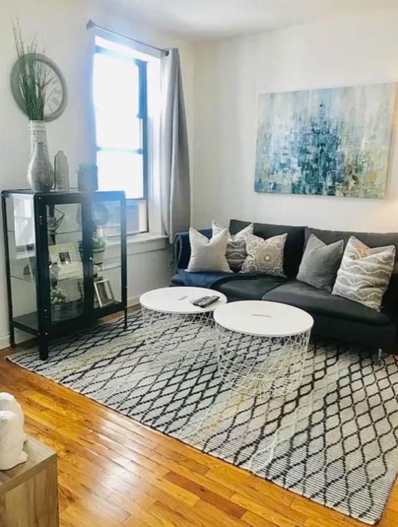 Foto principal - 1 bedroom in New York NY 10128