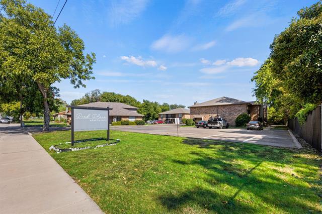 Foto principal - 1943 Cranford Dr