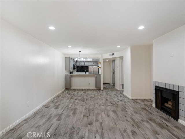 Foto del edificio - 550 Orange Ave