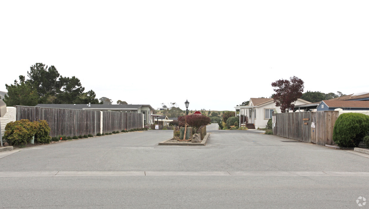 Foto del edificio - Canada Cove