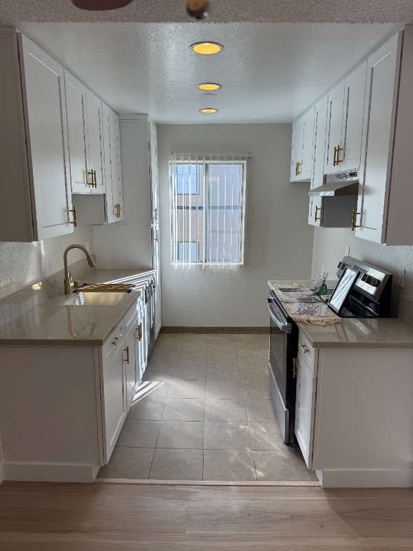 Building Photo - 626 E Verdugo Ave