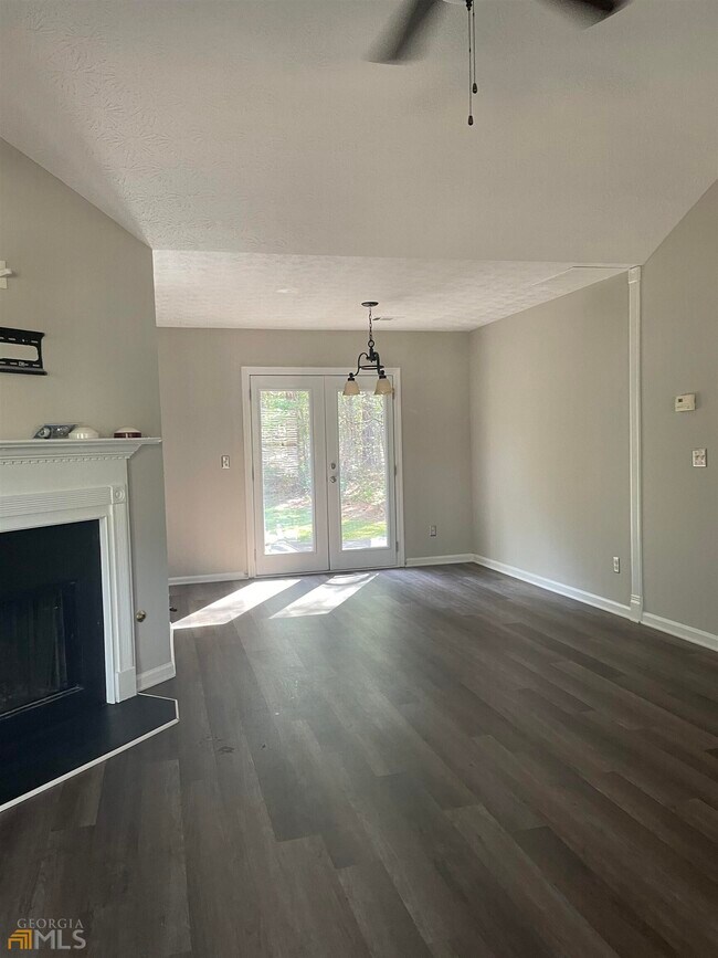 300 Hayward Way, Senoia, GA 30276 House for Rent in Senoia, GA