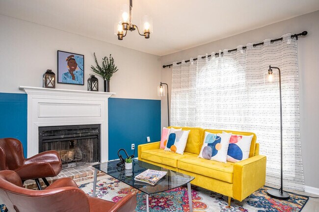 Foto del edificio - 1267 Sweet Pine Dr