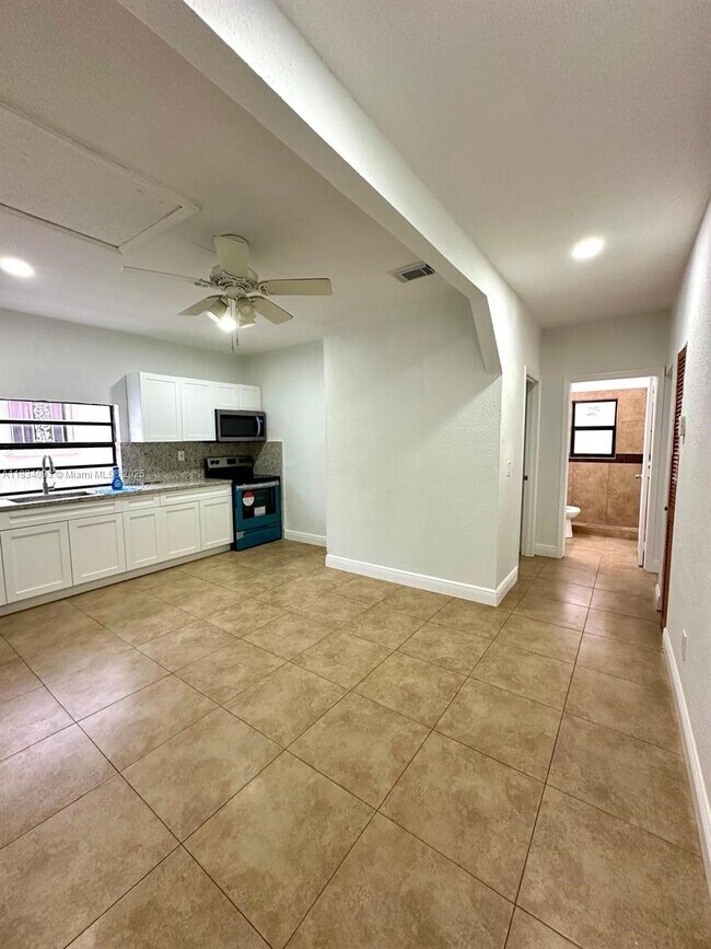 Foto del edificio - 1770 NW 19th Terrace