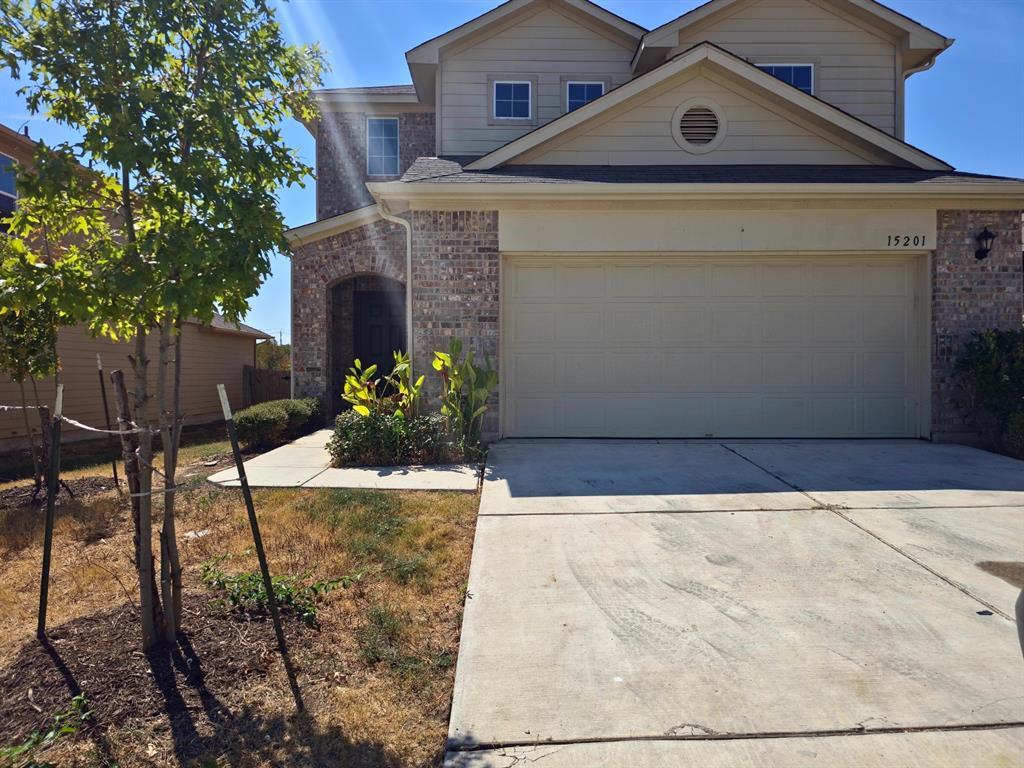 Foto principal - 15201 Bullbrier Rd
