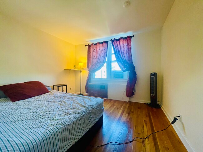 Foto del edificio - 125 Bronx River Rd