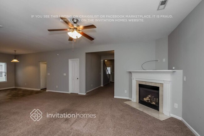 Foto del edificio - 13814 Purple Bloom Ln