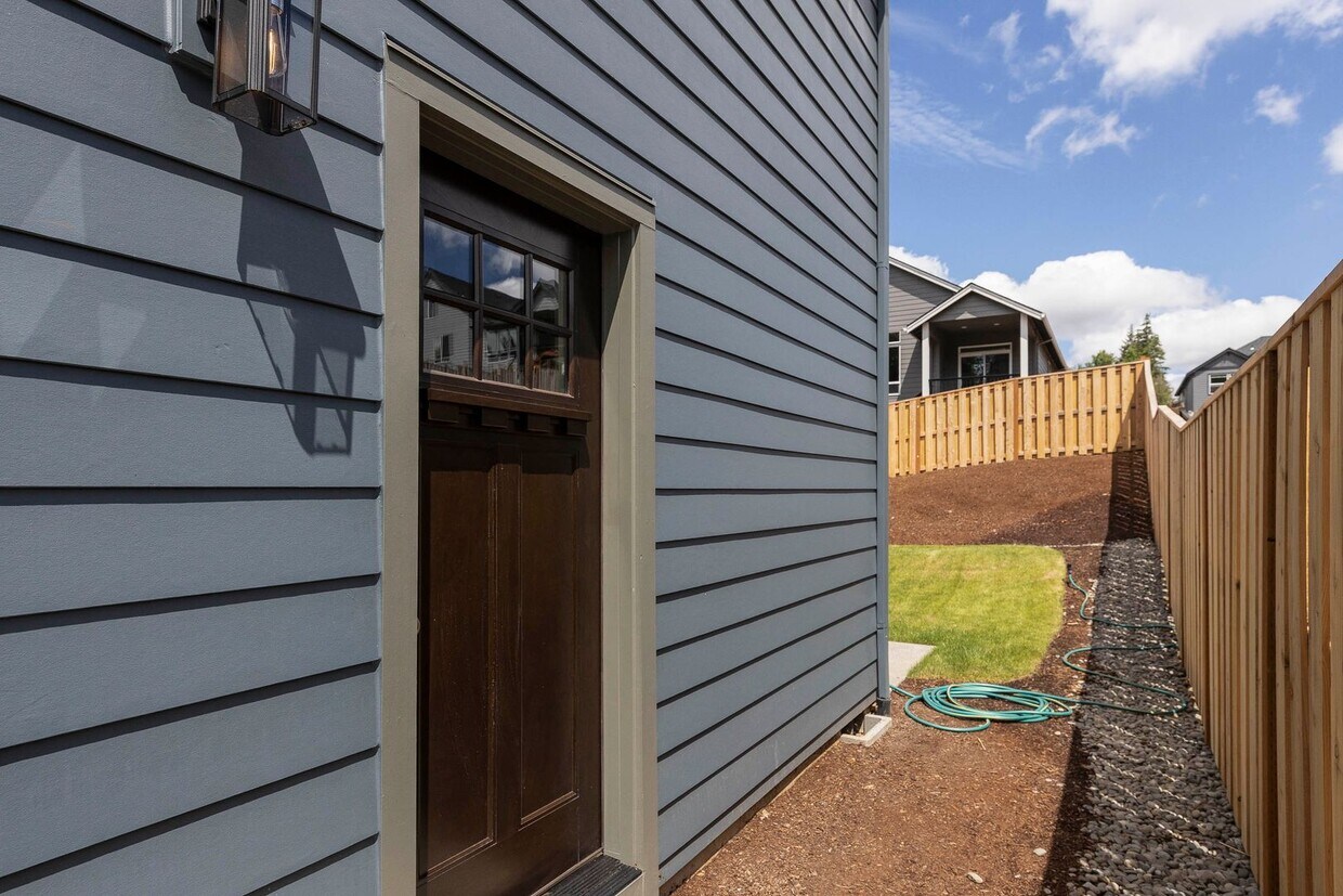 1782 NE Cascadia Ridge Dr, Estacada, OR 97023 House Rental in