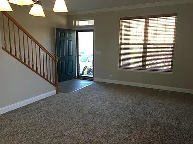 Foto del edificio - 1048 MacKenzie Dr