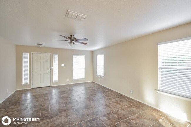 Building Photo - 510 Idamarie, Converse, TX 78109