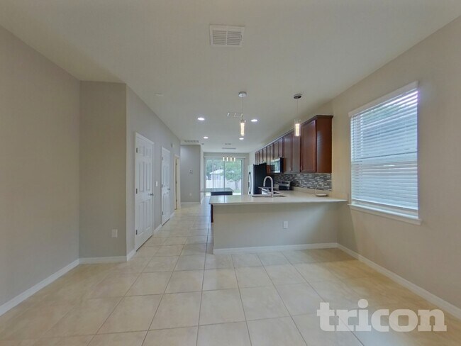 Foto del edificio - 2743 Red Horse Dr